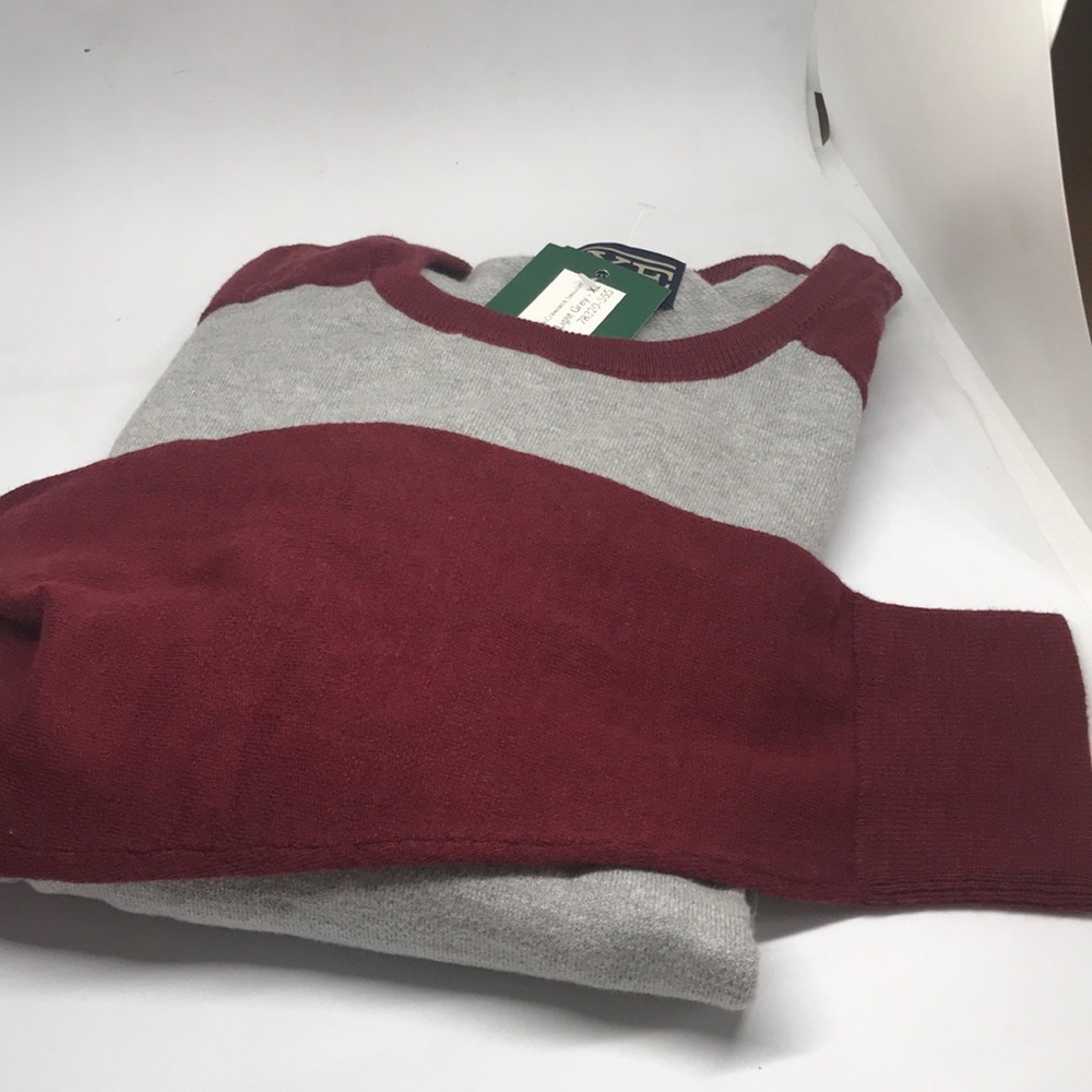 Men’s brand new Hawker and Rye sweater